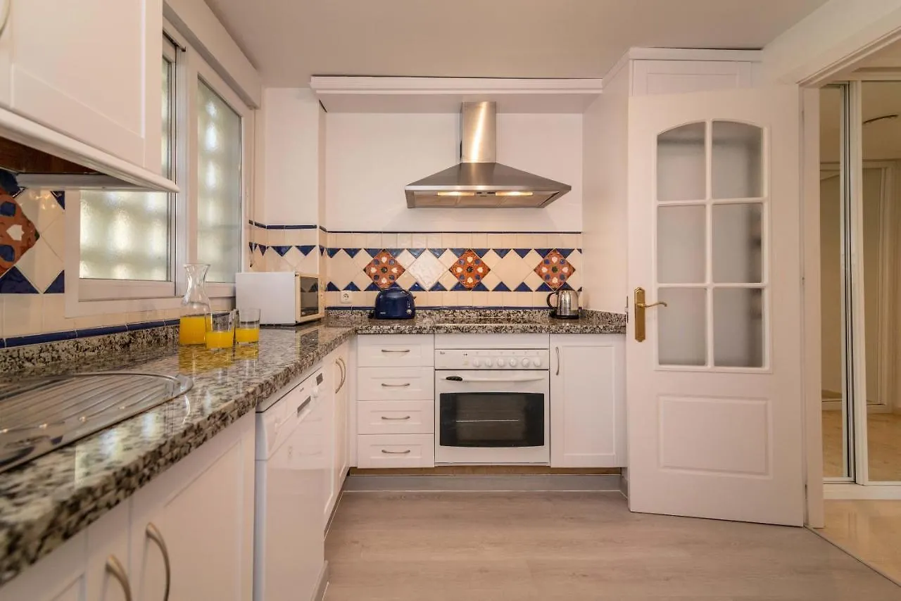 Puente Romano Retreat Apartment Marbella 0*,